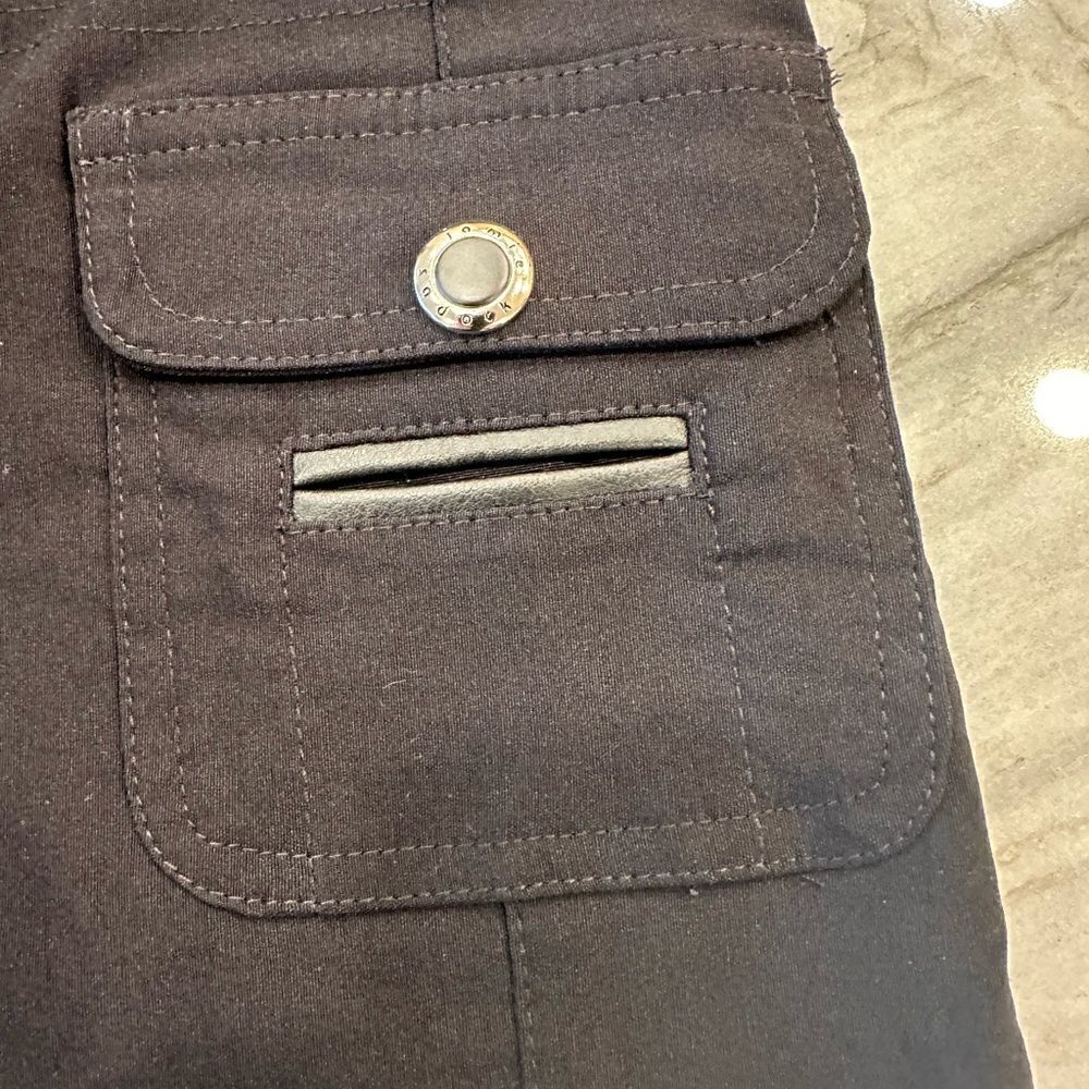 Jamie Sadock black size 6 golf shorts with beautiful detail. - Picture 7 of 7